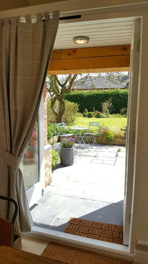 The Dorm Bed And Breakfast Eccleshall Dış mekan fotoğraf